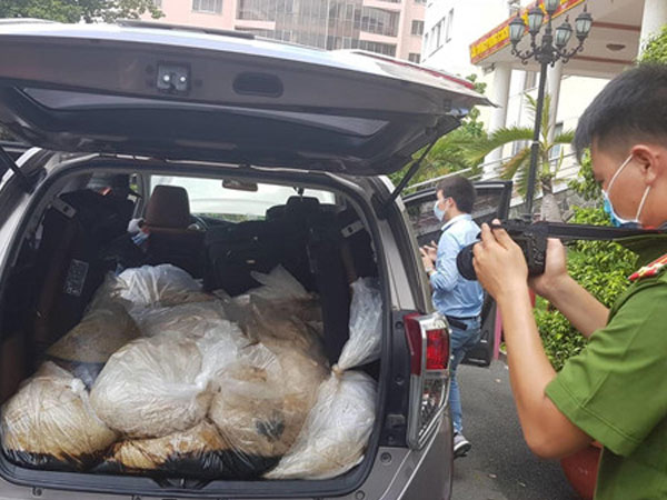 Video: Cận cảnh 500 kg ma túy đắt hơn vàng của nhóm buôn Trung Quốc