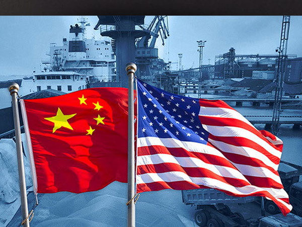 Donald Trump siết gọng kìm, Bắc Kinh lộ đòn hiểm