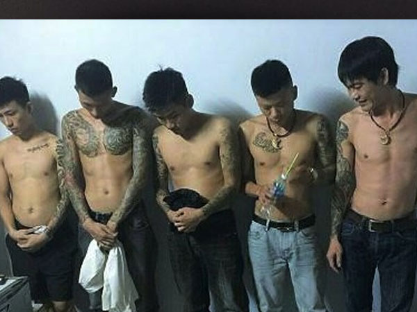 Hà Tĩnh: 5 thanh niên thuê khách sạn mở 'tiệc ma túy đá'