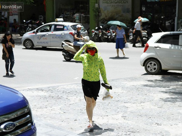 Hà Nội chuẩn bị đón đợt nắng nóng gay gắt với nhiệt độ cao nhất vượt ngưỡng 38 độ C