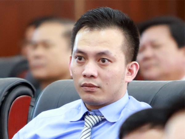 Ông Nguyễn Bá Cảnh bị cách các chức vụ trong Đảng