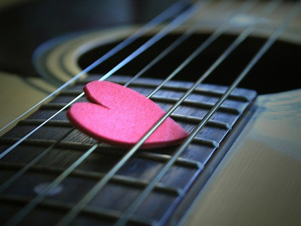 10 bí quyết bỏ túi cho chàng giúp tăng cảm hứng chốn phòng the
