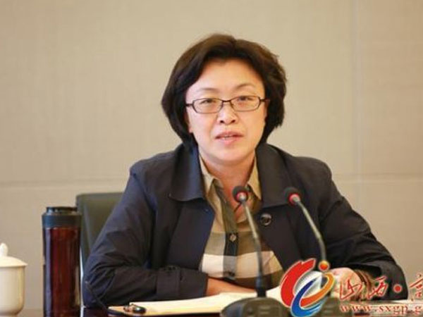 Lên chức như gió, quan bà TQ lộ chiêu trò dâm đãng