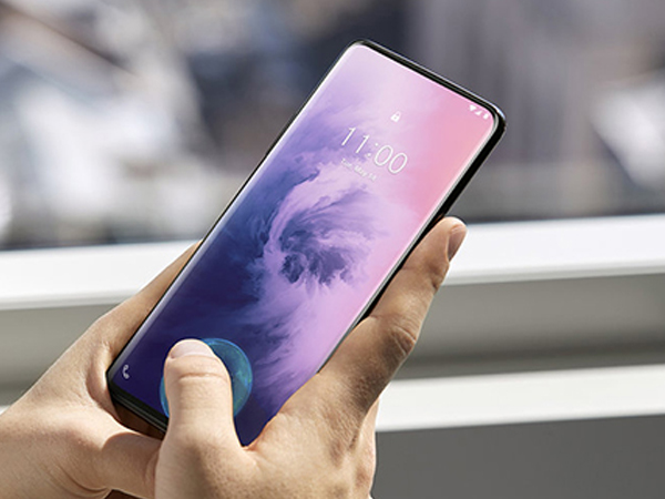 OnePlus 7 Pro trình làng với camera 48 'chấm'