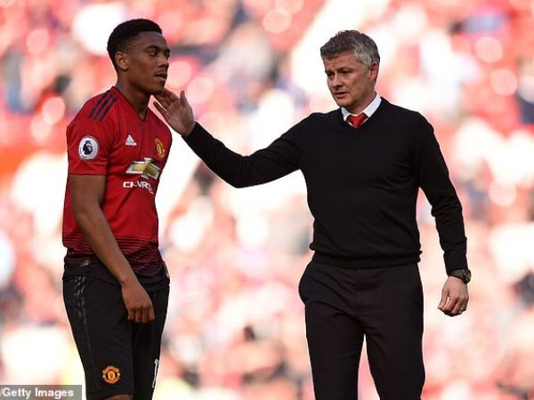 Solskjaer không được bán Martial vì lý do này