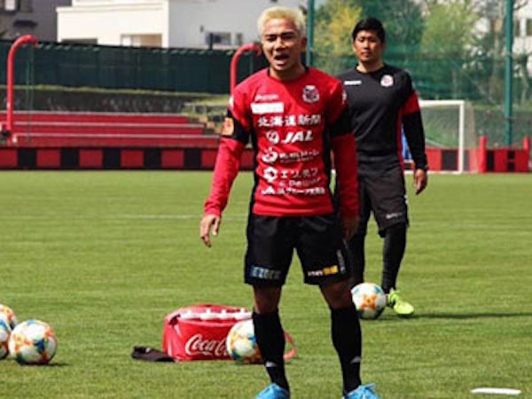'Messi Thái' trở lại tập luyện, quyết đấu ĐT Việt Nam ở King's Cup