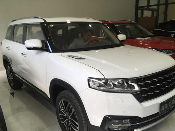SUV Trung Quốc bị chảy dầu, khung gầm gỉ sét sau 1.300 km