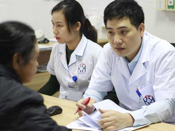 Bác sĩ BV Ung bướu phát hiện: Rất nhiều người làm nghề này đang mắc cùng 1 bệnh ung thư