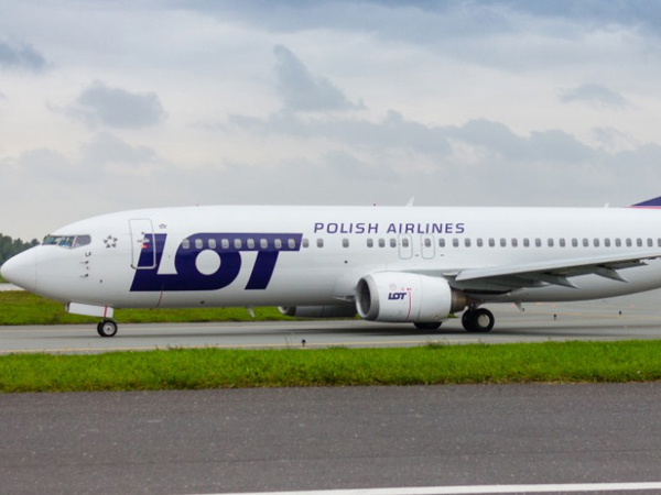 Boeing 737 lại 'dính' lỗi, hạ cánh khẩn cấp ở Ba Lan