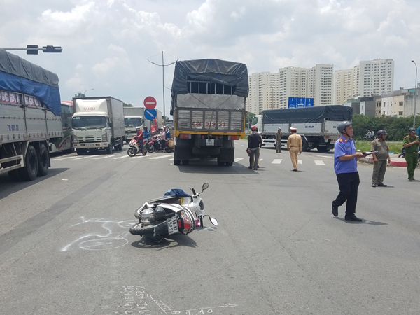 2 người phụ nữ cùng 1 bé gái 5 tuổi thương vong khi đi khám bệnh trở về nhà ở Sài Gòn