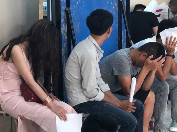 Đột kích vũ trường lớn nhất Đà Nẵng, phát hiện 75 nam nữ phê ma túy