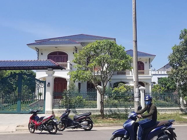 Gia đình cựu Bí thư Quảng Nam nói gì về việc mua lô đất vàng?