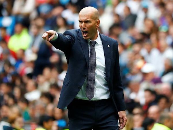 Zidane kém xa Solari khi trở lại 'ghế nóng' Real Madrid