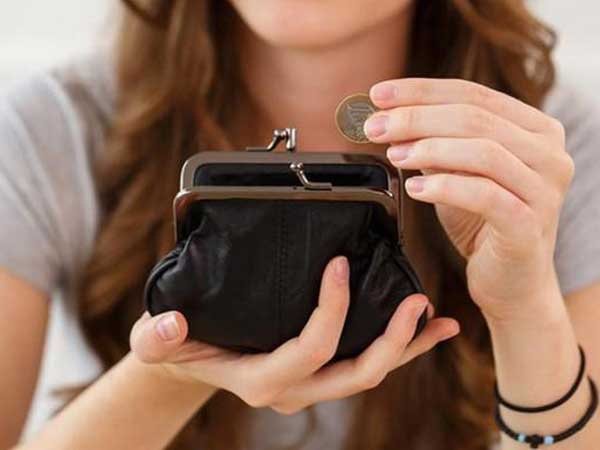 Đúng 0 giờ đặt cái này trong nhà gia chủ gặp hung hóa cát, tiền bạc tự nhiên chảy vào túi tiêu không hết