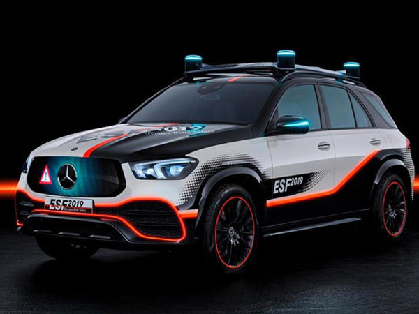 Mercedes GLE nâng cấp cả túi khí, dây an toàn lẫn đèn chống ngủ gật