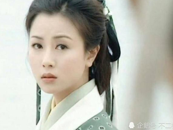Mỹ nhân 'Lộc Đỉnh ký' trầm cảm, yêu đồng tính và cô đơn ở tuổi 50