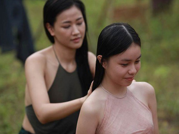 'Vợ Ba' dừng chiếu vì cảnh 18+ gây tranh cãi, Maya khiến ai cũng choáng vì kêu gọi điều này
