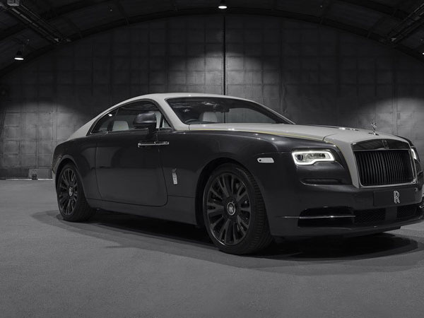 Rolls-Royce Wraith siêu sang tái hiện chuyến bay lịch sử 100 năm trước