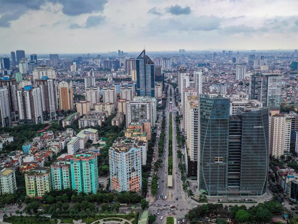 'Ngộp thở' 6.000 căn chung cư trên tuyến đường 2 km ở Hà Nội