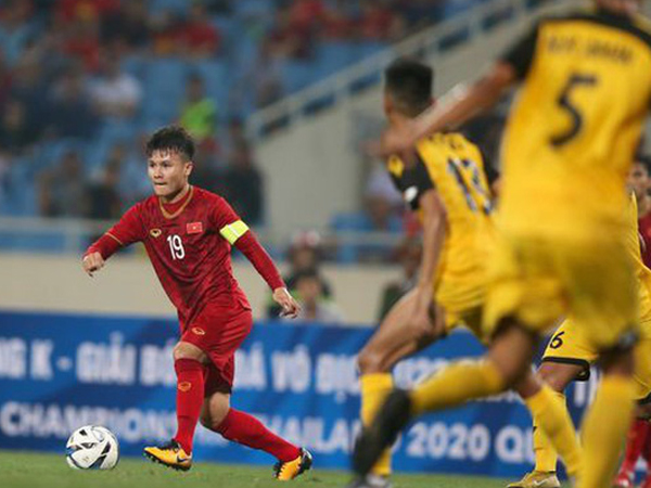 CĐV Tây Ban Nha tò mò về Quang Hải