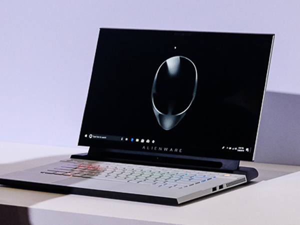 Dell trình làng loạt laptop chuyên chơi game, giá từ 799 USD