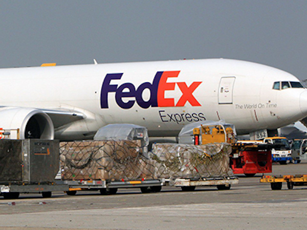 FedEx xin lỗi vì chuyển 'nhầm' tài liệu của Huawei tới Mỹ