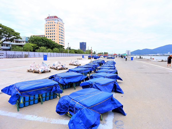 Ảnh: Xâm nhập trận địa pháo hoa khủng trước giờ 'khai hỏa' DIFF 2019 ở Đà Nẵng