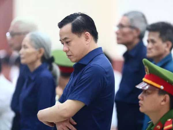 Diễn biến bất ngờ phiên xử Vũ 'Nhôm': Cựu trung tá xoay qua tố nhiều người!