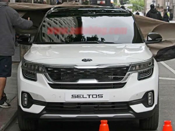 Kia Seltos - SUV mới lần đầu xuất hiện