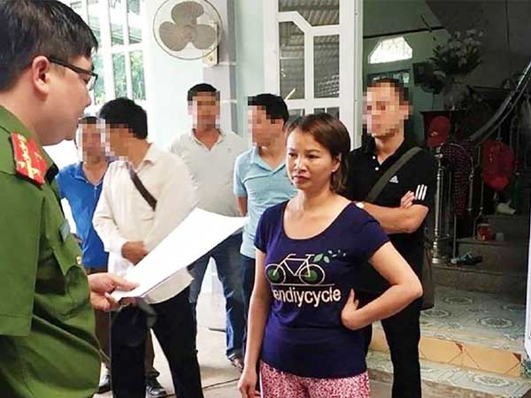 Vụ nữ sinh giao gà bị sát hại ở Điện Biên: Hơn 7.000 tờ rơi tìm nạn nhân và màn diễn vụng về của người mẹ
