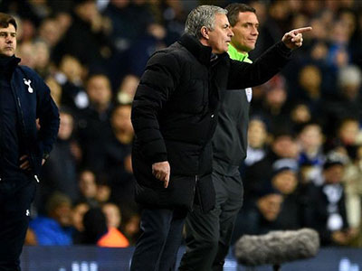 Sợ bị phạt, Mourinho ám chỉ trọng tài bắt "không sạch"