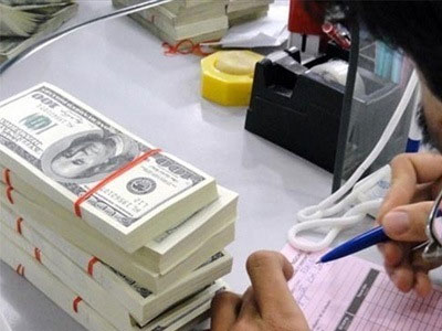 Biến động tỷ giá: Ngân hàng Nhà nước “chịu chơi” đến đâu?