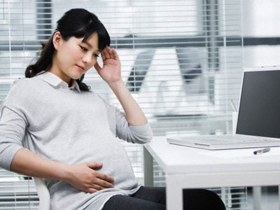 Không còn yêu chồng, em trót mang thai với người đàn ông phụ bạc