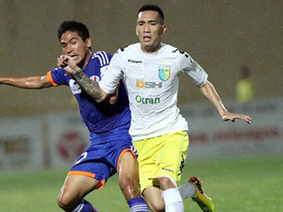 Samson ghi bàn, Hà Nội T&T thắng chật vật Than Quảng Ninh