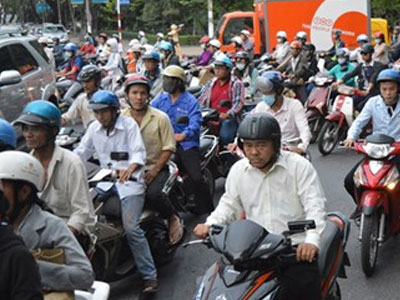 Thu phí sử dụng đường bộ xe máy: Dân đồng tình
