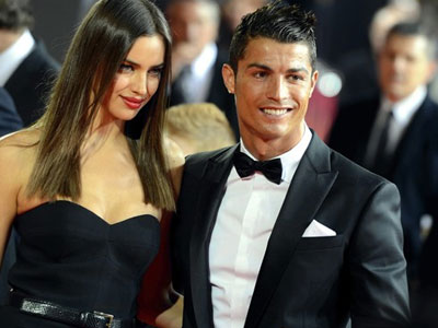 Bạn gái Ronaldo - WAG nóng bỏng nhất ở lễ trao Quả bóng vàng