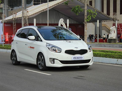 Cận Tết, Kia bất ngờ “sale off” hàng loạt xe tới 50 triệu đồng