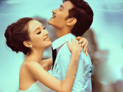 Yêu 7 năm bố vẫn cấm vì bạn gái già hơn 2 tuổi