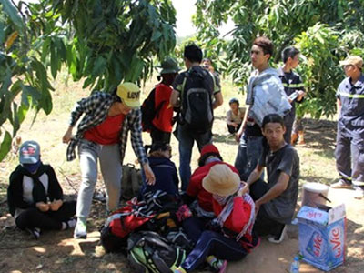Chuyện 20 SV đi lạc trên núi Bà Đen và chuyện bé gái người Mỹ 1 mình băng rừng tìm sự giúp đỡ