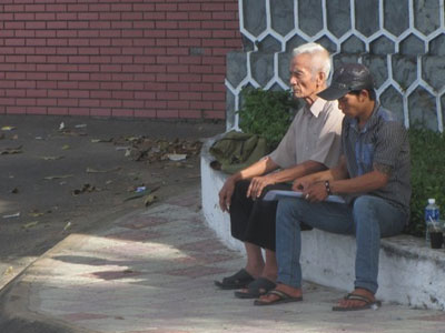 Bố Huỳnh Văn Nén nhận được quyết định hủy án của con