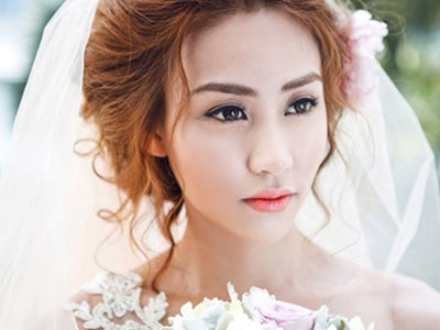 Ngân Khánh sẽ kết hôn vào ngày 9/2 với ông xã Việt kiều