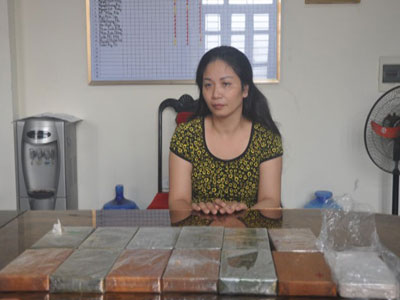 Chuyện chưa kể về "bà trùm" ma túy thích mua sắm và làm đẹp