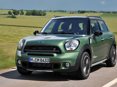 MINI Countryman phiên bản mới về Việt Nam, giá từ 1,499 tỷ đồng