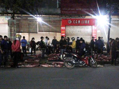 Hãi hùng chợ "lợn bẩn": Ai bảo kê?