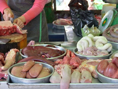 Ồ ạt nhập phụ phẩm động vật