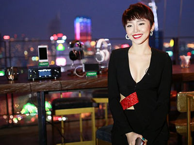 Tóc Tiên đối đầu Đông Nhi trong game show mới