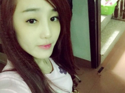 Thói ăn chơi đua đòi biến cô gái xinh đẹp thành "tú bà"