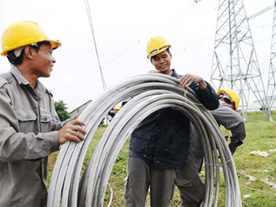 "Không tăng giá điện, EVN sẽ phá sản"