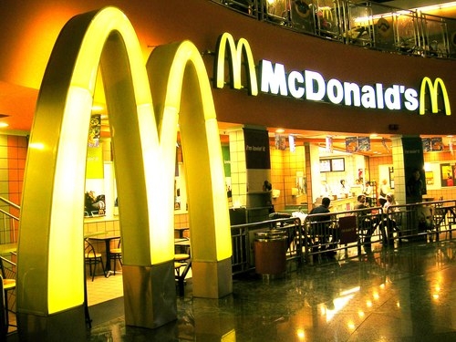 Phát hoảng đồ ăn McDonald’s bày 6 năm không mốc