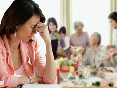 Tết và nỗi sợ mang tên “Bốn chữ lắm”
